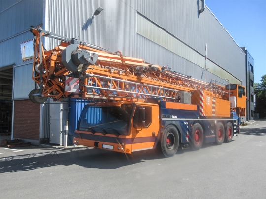 2017 Liebherr MK 88 Mobile cranes