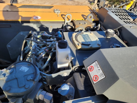 Liebherr R 920 Compact Litronic