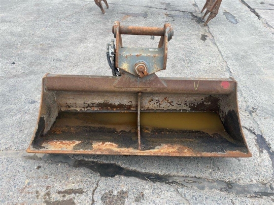 Liebherr Grabenräumlöffel schwenkbar 1.500mm