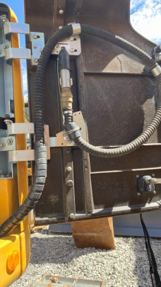 Liebherr A 913 Compact Litronic