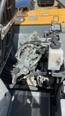 Liebherr A 913 Compact Litronic