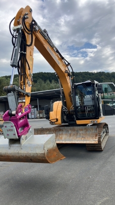 Liebherr R 914 Compact Litronic