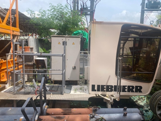 Liebherr 180 HC-L 8/16