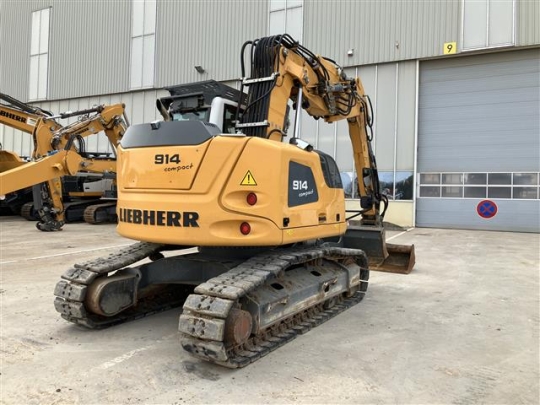 Liebherr R 914 Compact Litronic
