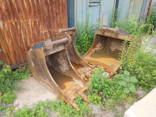 JCB JS160W