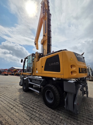 Liebherr LH 40 M Industry Litronic mit Generatora.