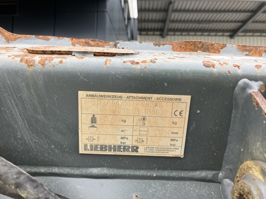 Liebherr 4in1 Schaufel 1.950mm
