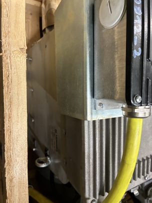 Liebherr Magnetanlage 30kW hydraulisch