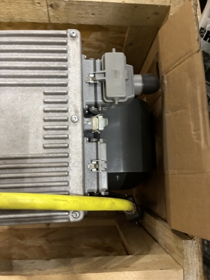 Liebherr Magnetanlage 30kW hydraulisch