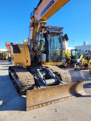Liebherr R 920 Compact Litronic