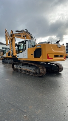 Liebherr R 924 Litronic