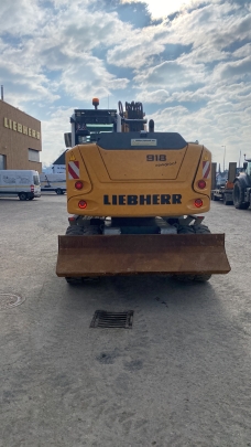 Liebherr A 918 Compact Litronic