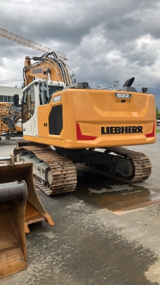 Liebherr R 922 Litronic