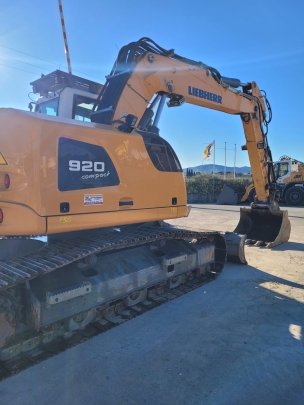 Liebherr R 920 Compact Litronic