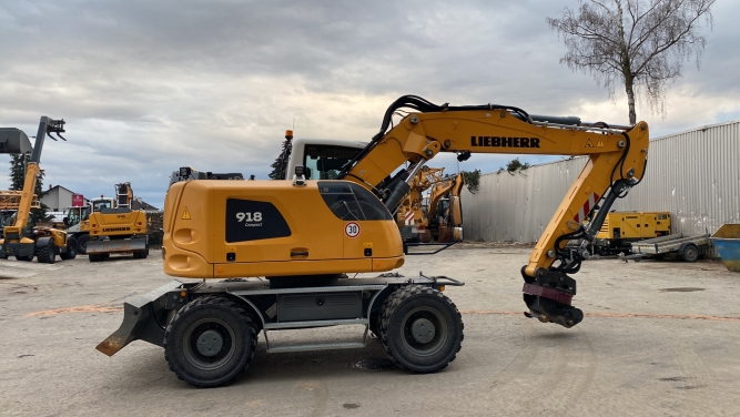 Liebherr A 918 Compact Litronic