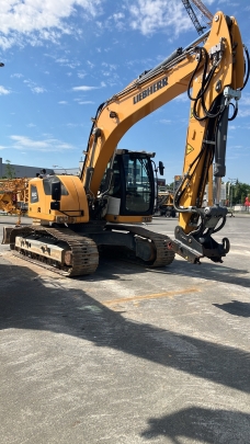Liebherr R 920 Compact Litronic