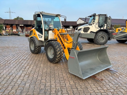 Liebherr L 506 Compact