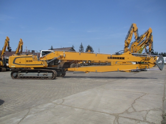 Liebherr R 936 Litronic