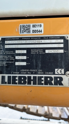 Liebherr R 922 Litronic