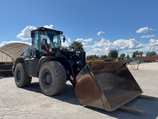 Liebherr L 586