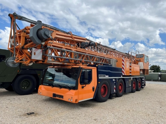 2016 Liebherr MK 88 Mobile cranes