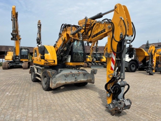 Liebherr A 916 Compact Litronic