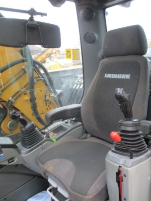 Liebherr A 918 Compact Litronic