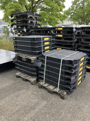 Floor plate 1m x 1m