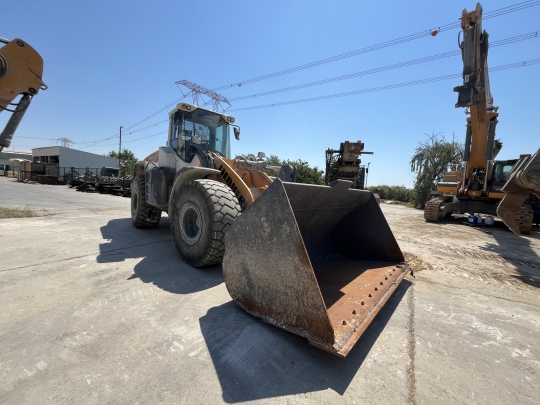 Liebherr L 550