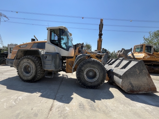 Liebherr L 550
