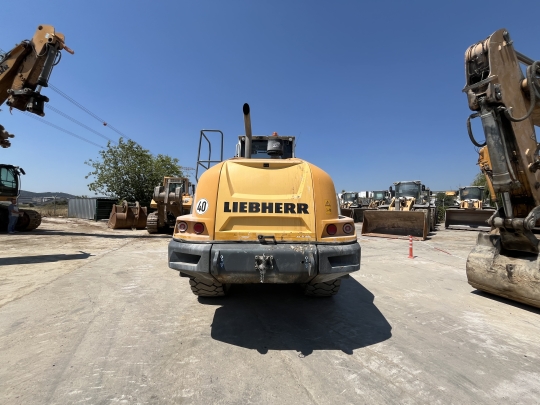 Liebherr L 550