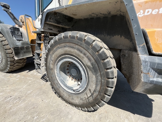 Liebherr L 550