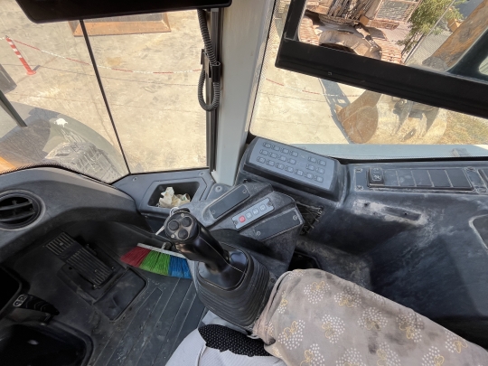 Liebherr L 550