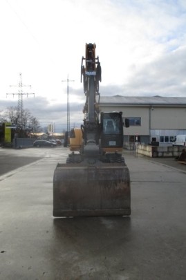 Liebherr A 920 Litronic