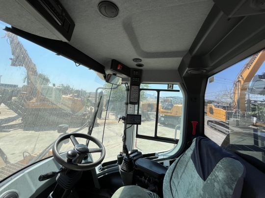 Liebherr L 556 XPower