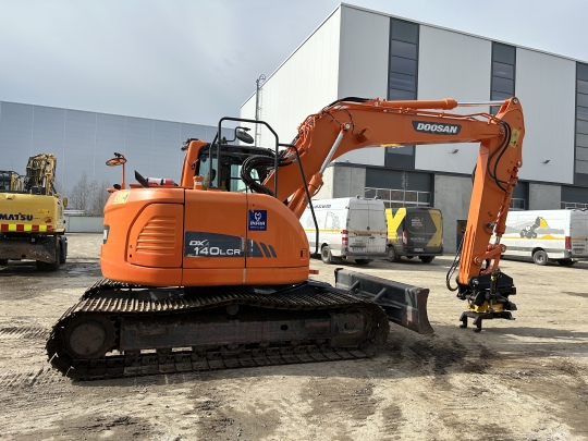 Doosan DX140LCR-3
