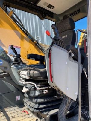 Liebherr LH 22 M Industry Litronic