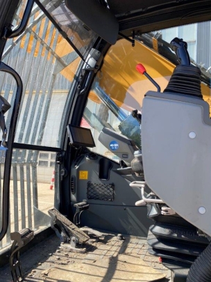Liebherr LH 22 M Industry Litronic