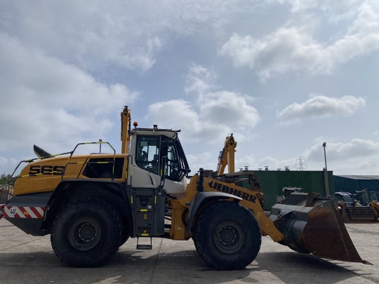 Liebherr L 566 XPower