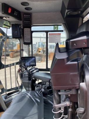 Liebherr L 566 XPower