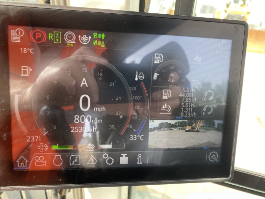 Liebherr L 566 XPower