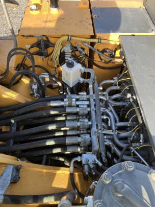 Liebherr R 966 Litronic