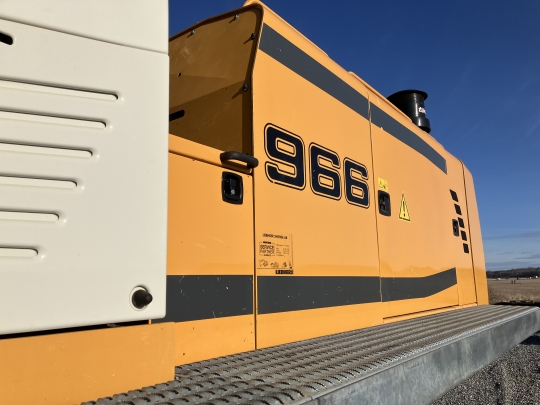 Liebherr R 966 Litronic