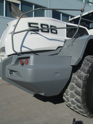 Liebherr L 586 XPower