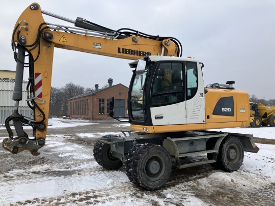 Liebherr A 920 Litronic