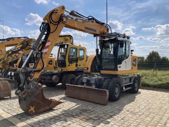 Liebherr A 918 Compact Litronic