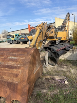 Liebherr R 944 C HDSL