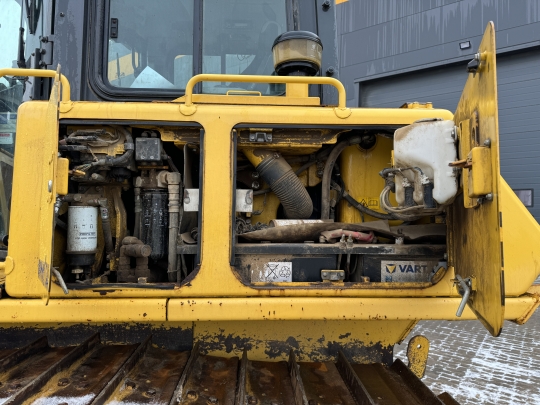 Komatsu D65PX-18