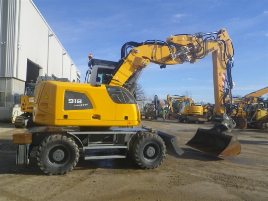 Liebherr A 918 Compact Litronic