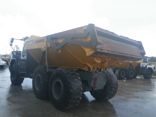Liebherr TA 230 Litronic